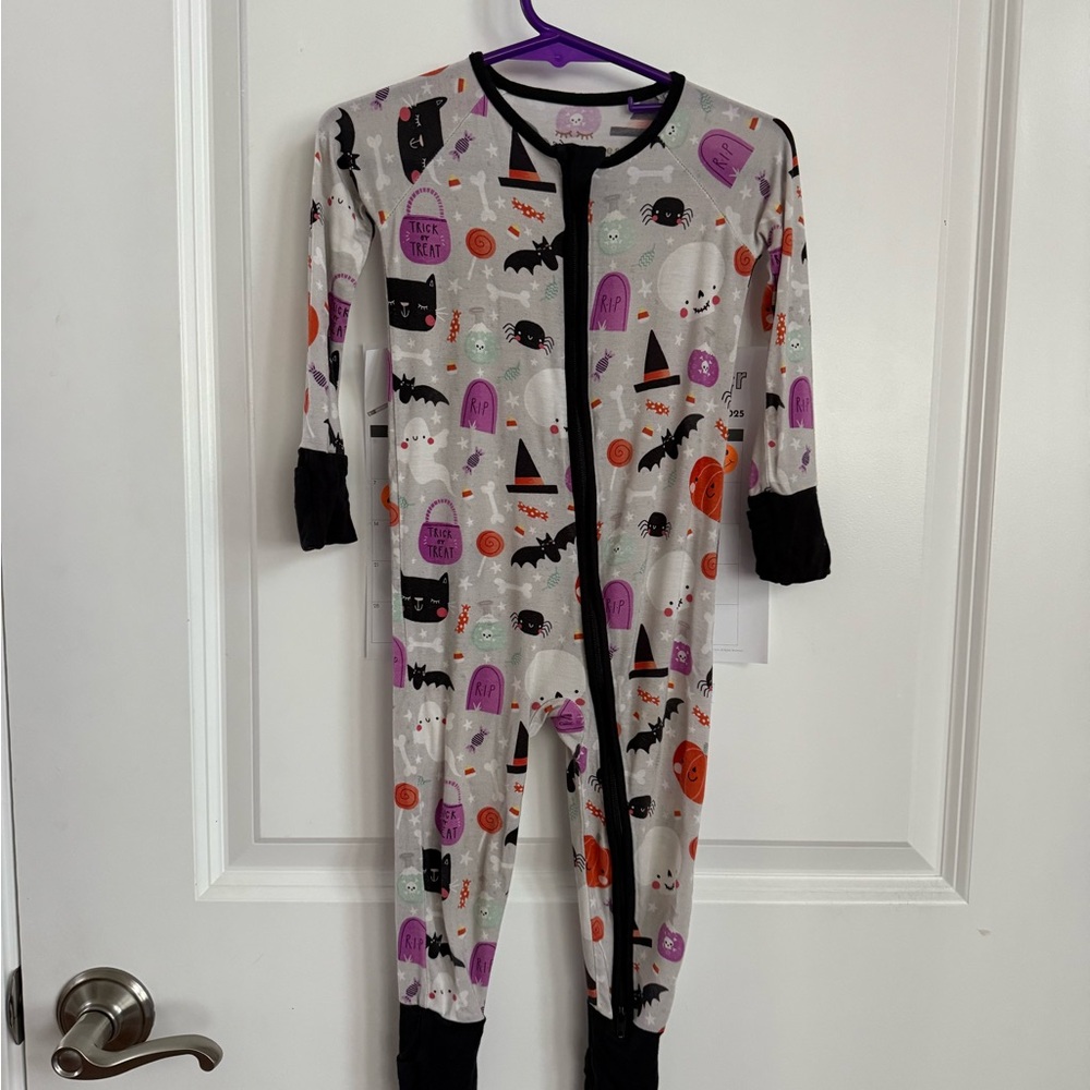 Little sleepies halloween bamboo zippy